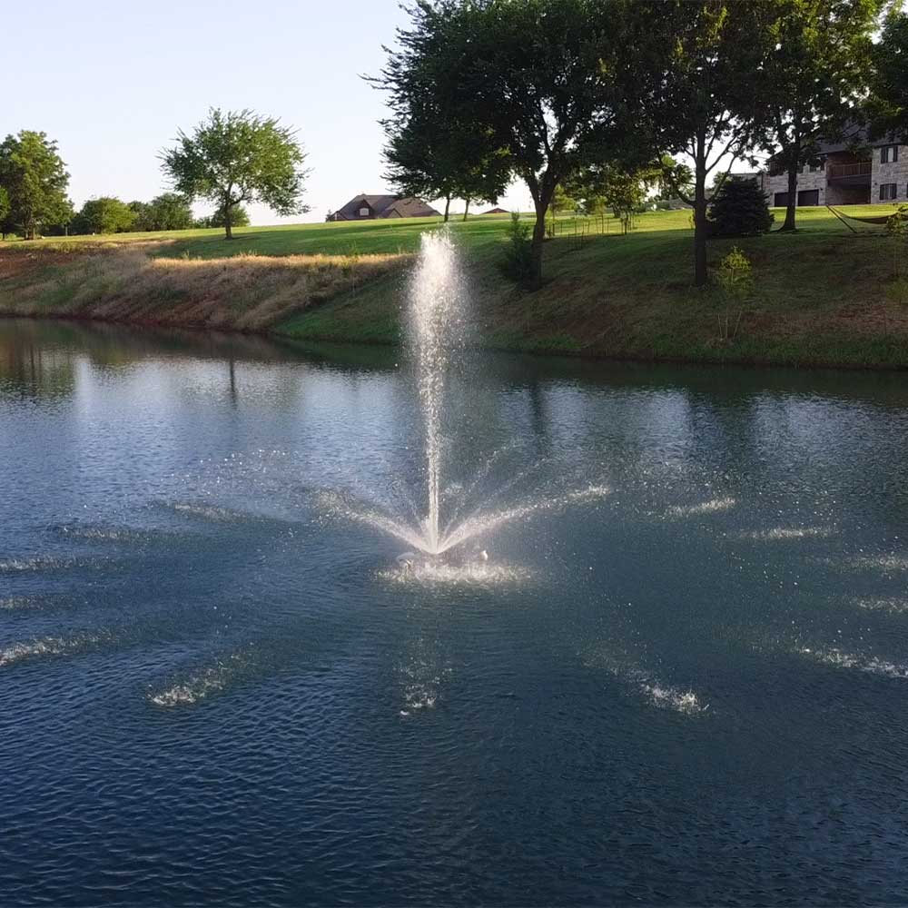 Classic Series 1/2 HP Floating Fountain 2-tier-fountain-spray